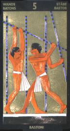 Младший Аркан «Пятерка жезлов» галереи «Галерея «Таро Нефертари (англ. Nefertaris Tarot)»»